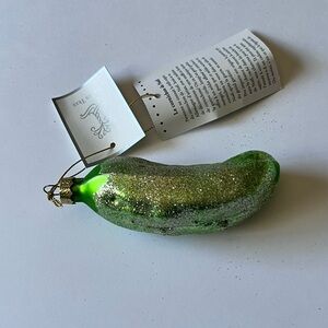 THE SILVER TREE GLASS PICKLE ORNAMENT 4.5” LONG NWT